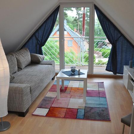 Ferienhaus Mueritzzauber / 1 Zimmer Dachgeschoss-Appartement Röbel Exteriér fotografie