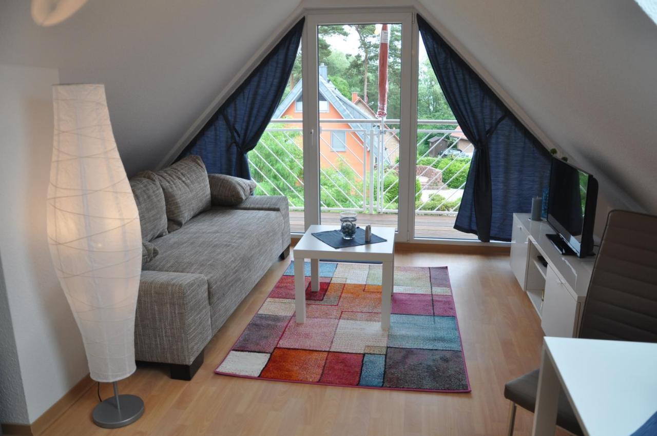 Ferienhaus Mueritzzauber / 1 Zimmer Dachgeschoss-Appartement Röbel Exteriér fotografie